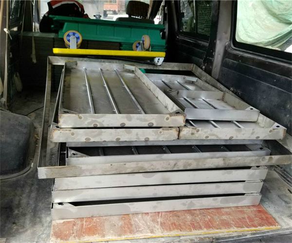 不銹鋼井蓋批發(fā)價(jià)格表 不銹鋼井蓋批發(fā)價(jià)格表