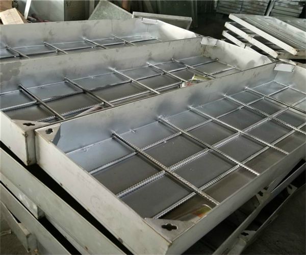 不銹鋼井蓋廠:品質與的象征 不銹鋼井蓋廠:品質與的象征