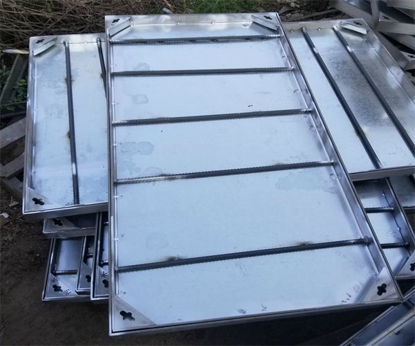 不銹鋼井蓋批發(fā):質(zhì)量與價(jià)格的結(jié)合 不銹鋼井蓋批發(fā):質(zhì)量與價(jià)格的結(jié)合