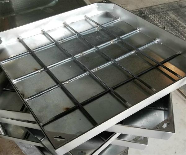 球墨鑄鐵井蓋少公斤承重少?lài)嵞?球墨鑄鐵井蓋承載能力 球墨鑄鐵井蓋少公斤承重少?lài)嵞?球墨鑄鐵井蓋承載能力