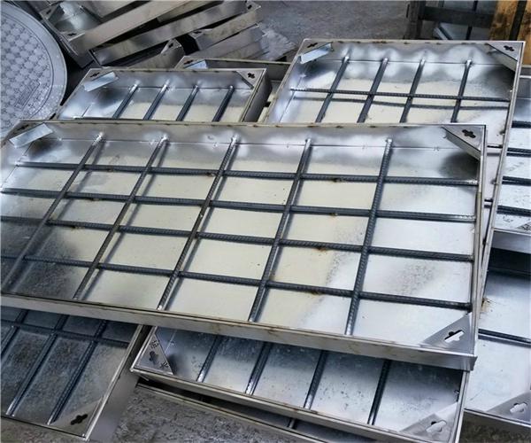 d400球磨鑄鐵井蓋 球墨鑄鐵井蓋450*750 d400球磨鑄鐵井蓋 球墨鑄鐵井蓋450*750