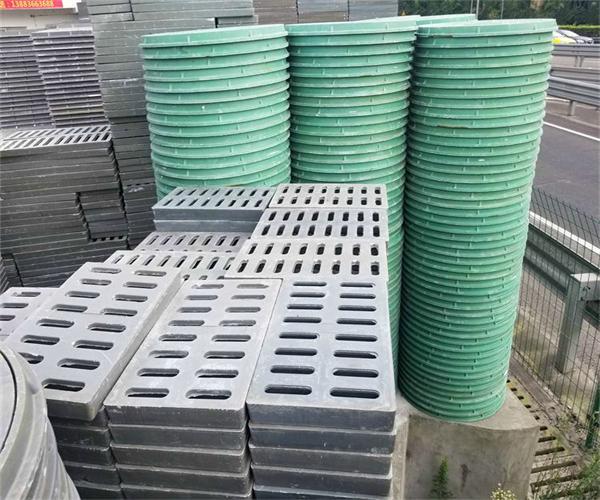 球墨鑄鐵井蓋經(jīng)銷商 附近哪里有賣井蓋的 球墨鑄鐵井蓋經(jīng)銷商 附近哪里有賣井蓋的