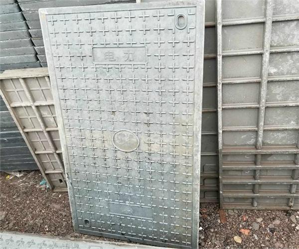 球墨鑄鐵圓井蓋價格少錢 球墨鑄鐵井蓋價格少錢一噸 球墨鑄鐵圓井蓋價格少錢 球墨鑄鐵井蓋價格少錢一噸