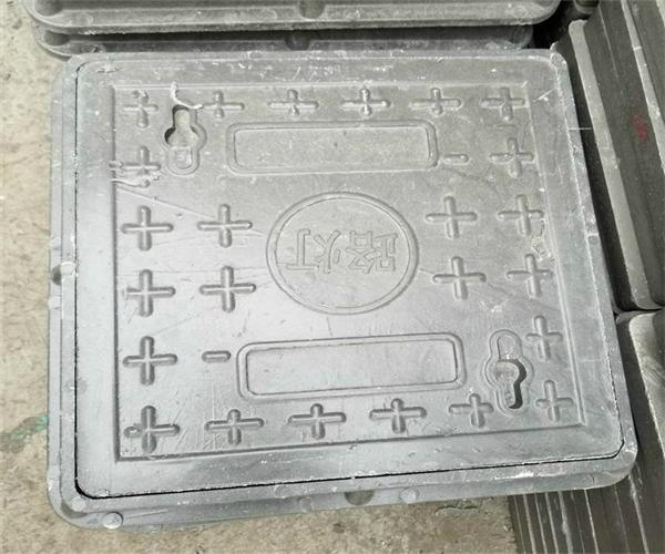 市政井蓋的打開方向 市政井蓋開啟方向 市政井蓋的打開方向 市政井蓋開啟方向