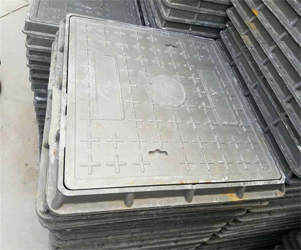 球墨鑄鐵井蓋鑄造廠 球墨鑄鐵井蓋鑄造廠家 球墨鑄鐵井蓋鑄造廠 球墨鑄鐵井蓋鑄造廠家