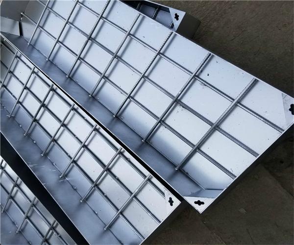 球墨鑄鐵電信井蓋 球墨鑄鐵井蓋報價 球墨鑄鐵電信井蓋 球墨鑄鐵井蓋報價