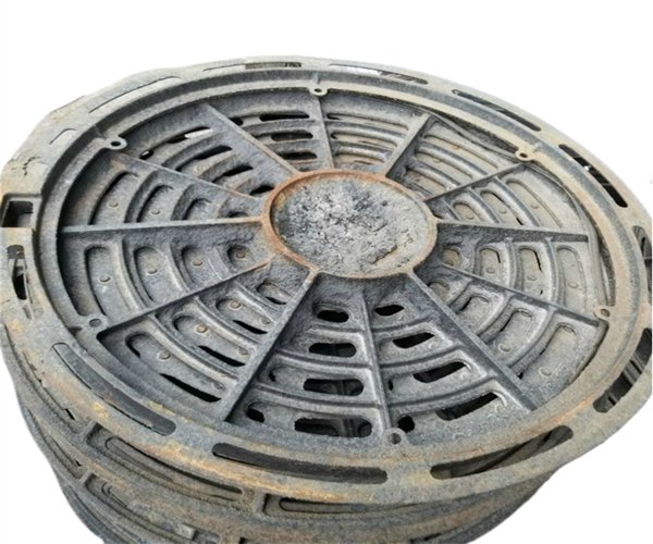 球墨鑄鐵井蓋生銹原因有哪些 球墨鑄鐵井蓋生銹屬質量問題嗎