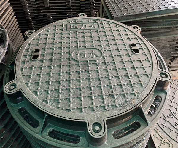 球墨鑄鐵圓井蓋批發 鑄鐵球墨井蓋廠商