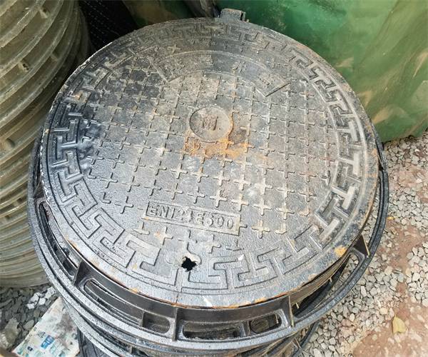 球墨鑄鐵井蓋安裝圖集 球墨鑄鐵井蓋施工方案