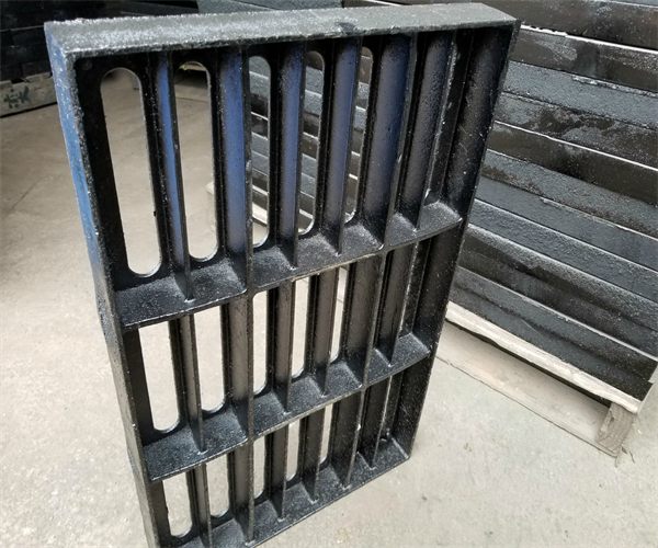 球墨鑄鐵溝蓋板規(guī)格及價格 球墨鑄鐵溝蓋板規(guī)格及價格