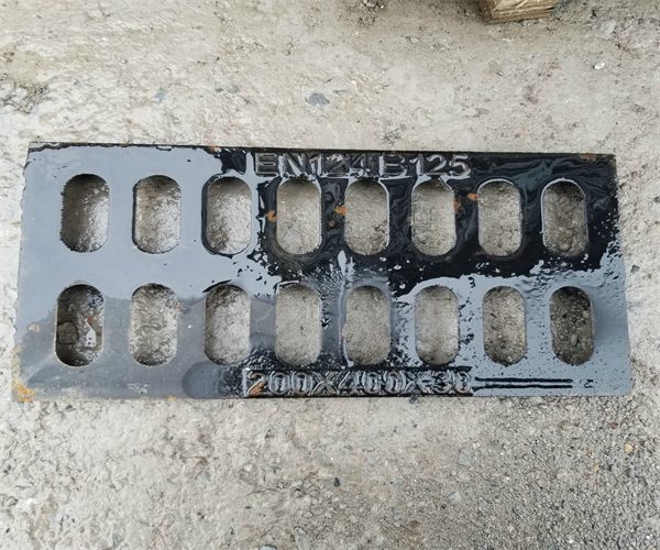 鑄鐵排水溝蓋板規格尺寸詳解:選擇適合您的佳指南 鑄鐵排水溝蓋板規格尺寸詳解:選擇適合您的佳指南