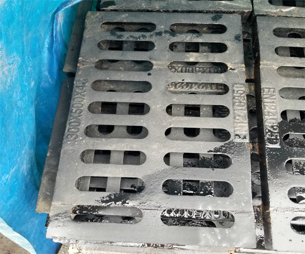 鑄鐵雨水篦子——為城市基礎(chǔ)設(shè)施保駕護航 鑄鐵雨水篦子——為城市基礎(chǔ)設(shè)施保駕護航