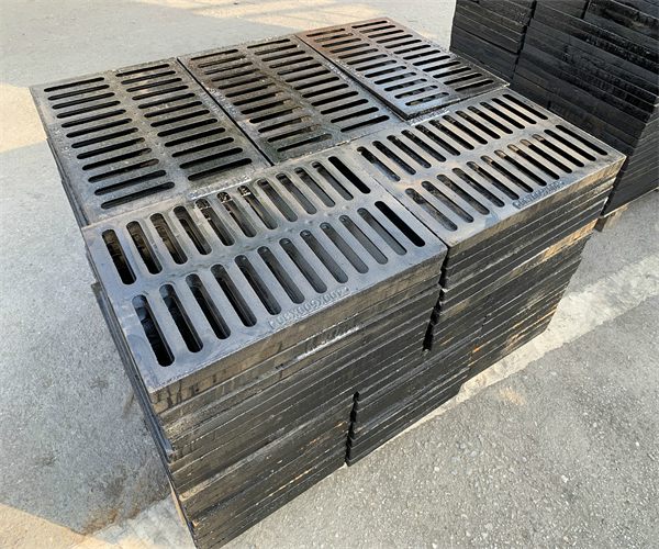 排水溝鑄鐵蓋板規格介紹與選購指南 排水溝鑄鐵蓋板規格介紹與選購指南