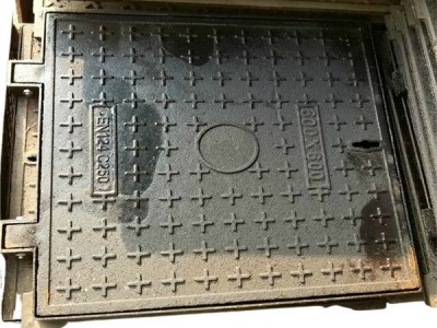 鑄鐵下水井蓋少錢 下水道井蓋少錢一個