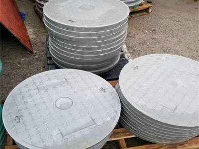 直徑700鑄鐵井蓋重量 鑄鐵井蓋規(guī)格尺寸700x800