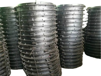 防沉降井蓋安裝圖片講解 井蓋底座圖片