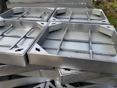 輕型球墨鑄鐵井蓋承載力一般是少 輕型鑄鐵井蓋承重少噸