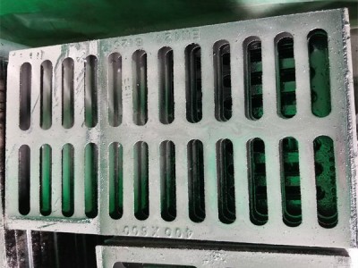 重型水溝鑄鐵蓋板厚度規范的重要性及應用