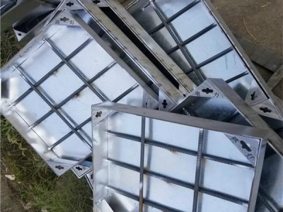 圓形溢流井蓋圖片 圓形井蓋設計圖案