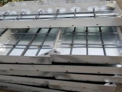 磚砌井沒(méi)有混凝土井圈 女兒墻用磚砌還是混凝土