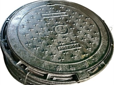 球墨鑄鐵井蓋承重少噸使用 800鑄鐵井蓋重量承重參數