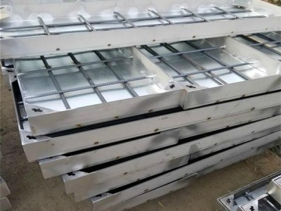 公路排水溝的做法