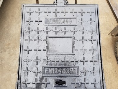 球墨鑄鐵井蓋廠家報(bào)價(jià)表 球墨鑄鐵井蓋哪家便宜